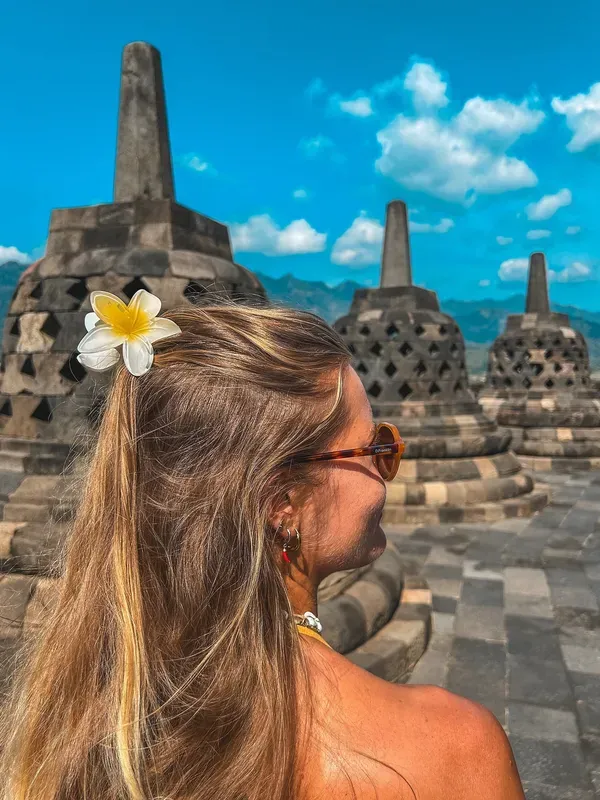 Borobudur visitor photo 5
